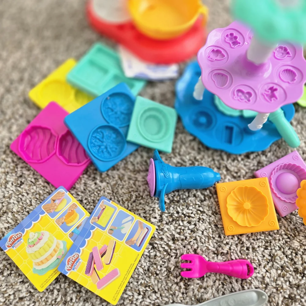 Creative Dough Play Set with Molds